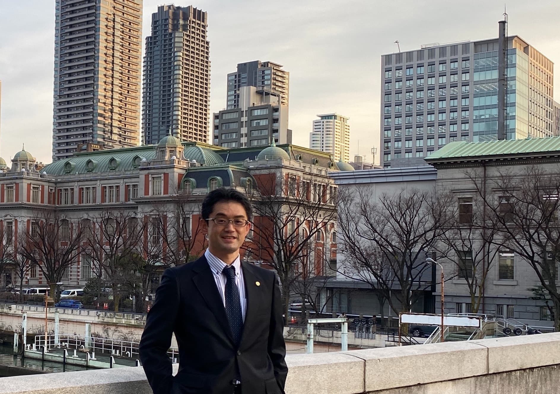 弁護士藤本一郎