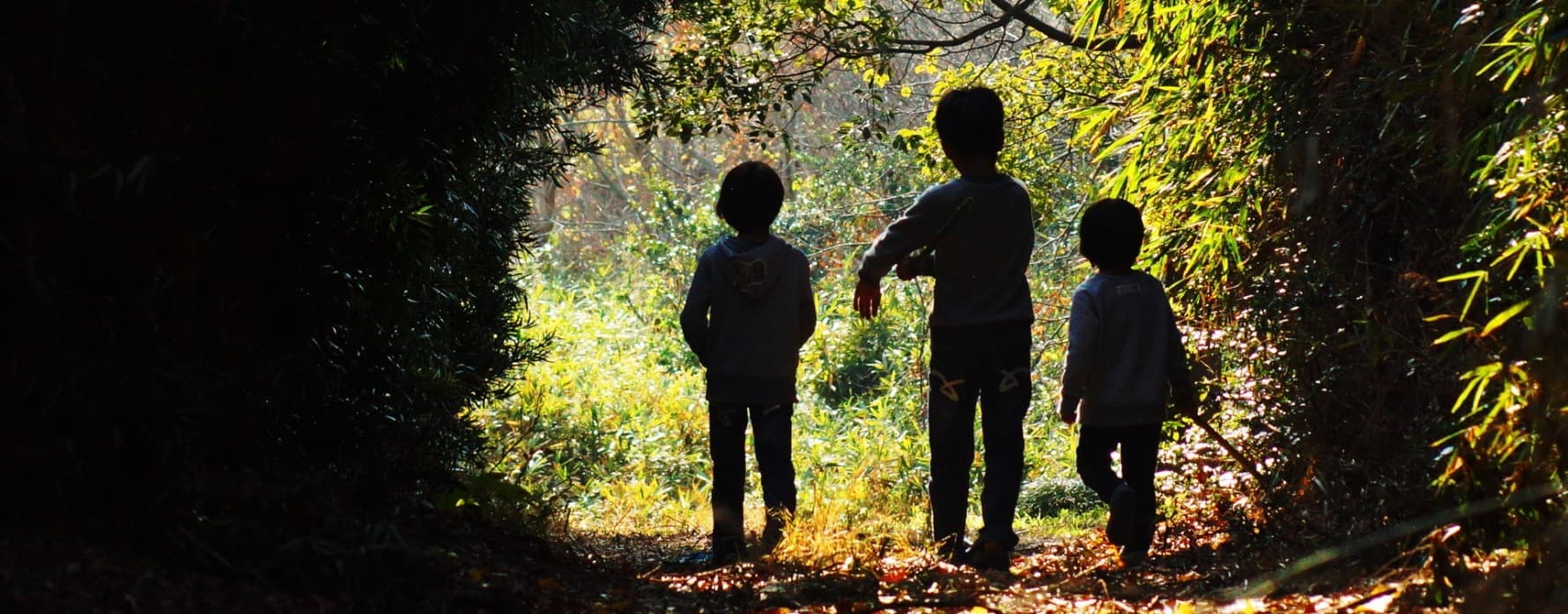 ３人の男の子
